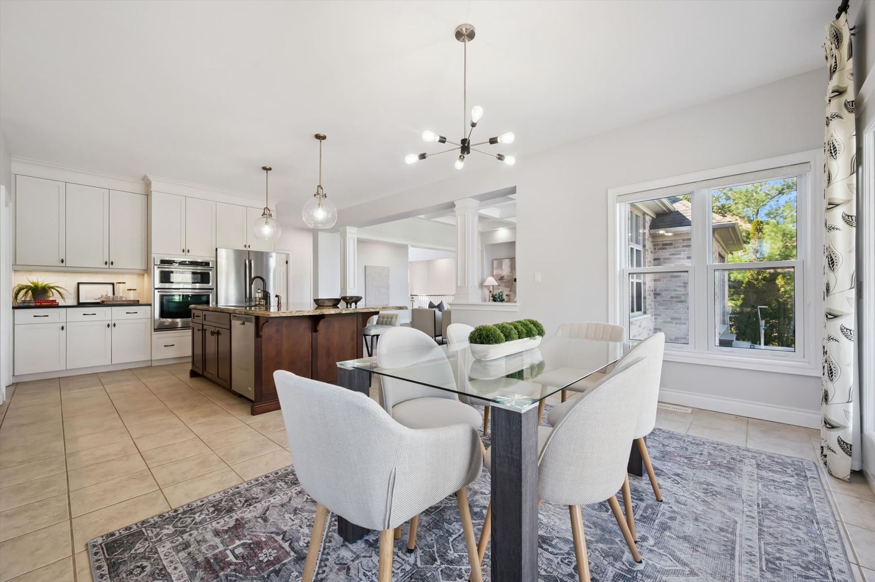Casual Dining — 23 Old Ruby Lane