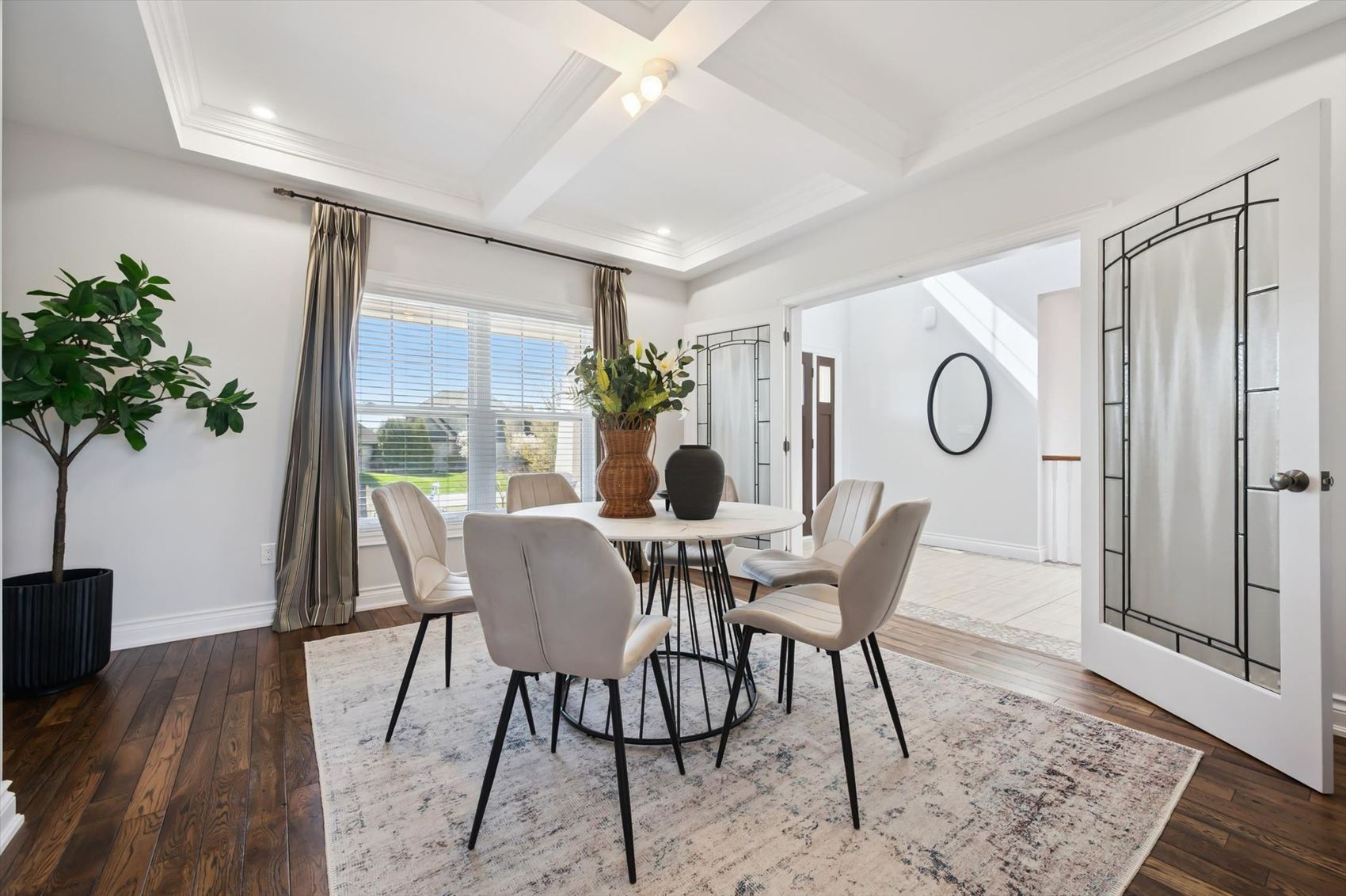 Formal Dining — 23 Old Ruby Lane